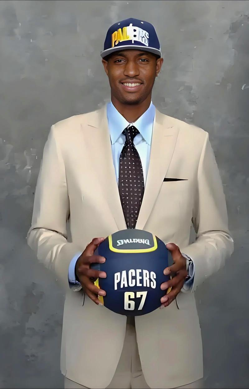 阿莱格里：拉比奥会踢德比；齐沃和小因扎吉的差异很小（阿莱格里：拉比奥将出战德比；齐沃与小因扎吉差别不大）